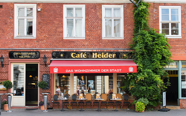 Café Heider in der Friedrich Ebert Straße in Potsdam, Foto: André Stiebitz, Lizenz: PMSG