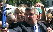 Pfeilflug.com mit OSC Präsident Thomas Bach , Foto: Annette Tunn