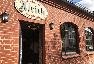 Eingang Alrich Historische Likörmanufaktur in Brüssow, Foto: Anet Hoppe