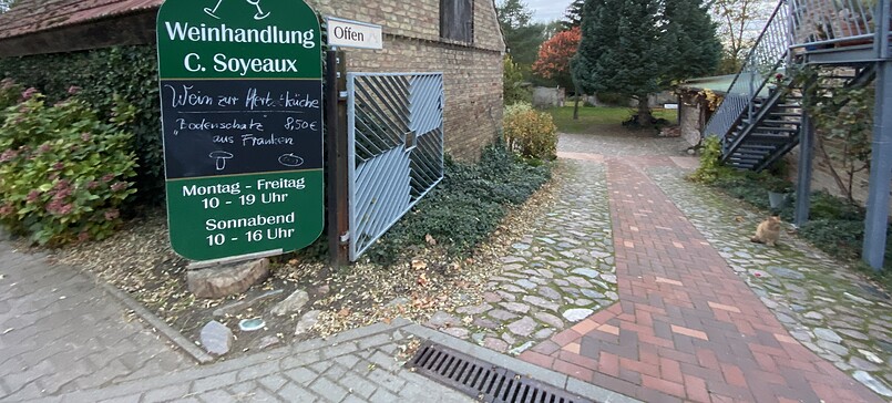 Weinhandlung C. Soyeaux in Bertikow, wines