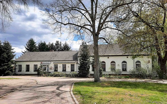 Gaststätte "Zum Anger" in Heinsdorf, Foto: Heike Busse