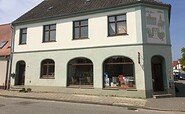Buchhandlung &amp; Antiquariat Nils Graf in Fürstenwerder, Foto: Anja Warning