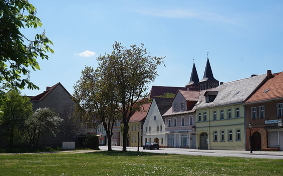 Straßenzug in Baruth/Mark, Foto: Fanny Raab, Lizenz: Tourisusverband Fläming e.V.