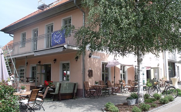 Außenbereich, Kaffeehaus Birkenwerder, Foto: R. Riebschlaeger, Lizenz: Touristeninformation Birkenwerder