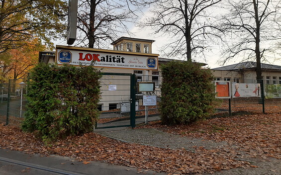 LOKalität an der Glienicker Brücke, Foto: Martina Tenzler, Lizenz: PMSG