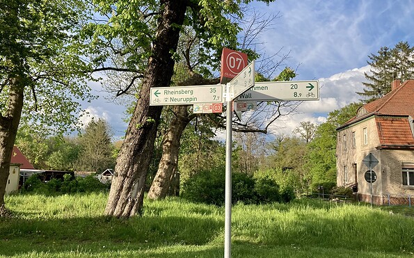 Knotenpunkt Nummer 07, Foto: Itta Olaj, Lizenz: Tourismusverband Ruppiner Seenland e.V.