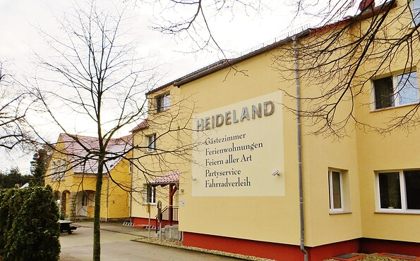 Heideland Gaststätte &amp; Pension, Foto: U.Haselbauer, Lizenz: Tourismusverband Lausitzer Seenland e.V.