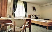 Komfort Doppelzimmer, Foto:  Ulrike Haselbauer, Lizenz: Tourismusverband Lausitzer Seenland e.V.