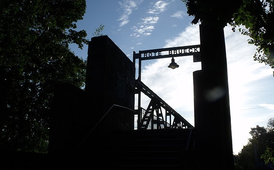 Rote Brücke