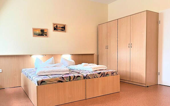 Living example: room with double bed, Foto: Ulrike Haselbauer, Lizenz: TV Lausitzer Seenland e.V.