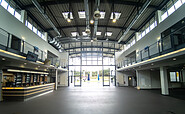 Präsentationshalle, Foto: ADAC Fahrsicherheitszentrum Berlin-Brandenburg GmbH