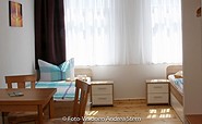 Twin bedroom, Foto: Andrea Stern, Lizenz: Gasthof Meuro Inn