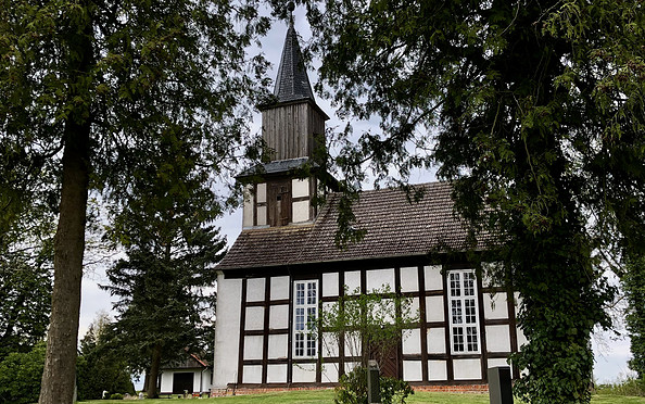 Kirche in Braunsberg, Foto: Itta Olaj, Lizenz: Tourismusverband Ruppiner Seenland