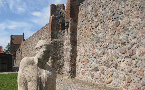 Stadtmauer in Templin, Foto: Anet Hoppe, Lizenz: Amt Burg (Spreewald)