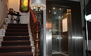 Foyer mit Lift, Foto: Frances Noack-Winkelmann, Lizenz: Frances Noack-Winkelmann