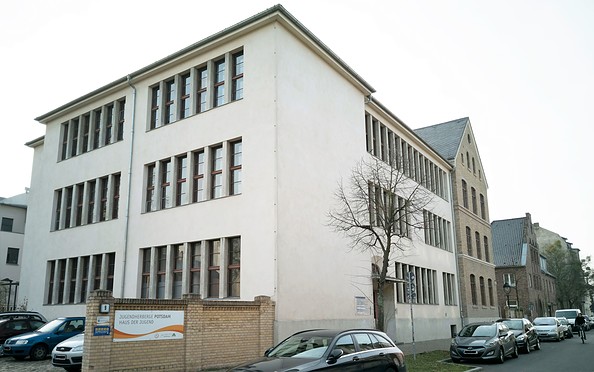 Neuendorf former school building, Foto: André Stiebitz, Lizenz: PMSG
