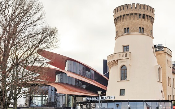 Zichorienmühle und Hans Otto Theater, Foto: André Stiebitz, Lizenz: PMSG