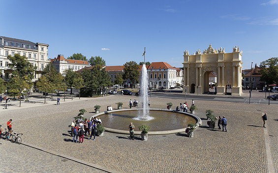 Luisenplatz with fountain, Foto: André Stiebitz, Lizenz: PMSG