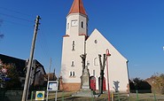 Kirche Hosena, Foto: Katja Wersch, Lizenz: Tourismusverband Lausitzer Seenland e.V.