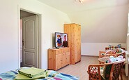 Ferienwohnung im Dachgeschoss mit Einzelbett, Doppelbett, Foto: Dirk Hundro, Lizenz: Ferienhaus Manadiso