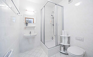 Double room bathroom, Foto: Tobias Ritz