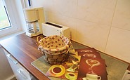 Ferienwohnung 2: Küchenzeile, Foto: Ulrike Haselbauer, Lizenz: Foto Touristinformation Hoyerswerda