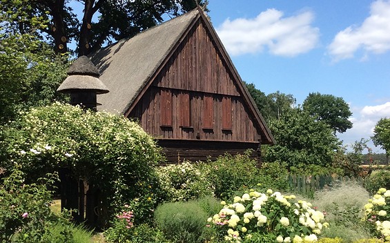 Shot wood barn Pattoka, Foto: Birgitt Pattoka, Lizenz: Pattoka Timber Barn