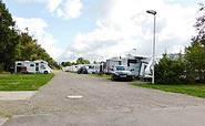 Caravan-Dreiweibern-Zufahrt zu den Stellplätzen, Foto:  Ringo Kloß, Lizenz: Camping- und Caravanparadies Dreiweiberner See