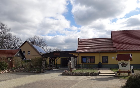 Frontansicht Ferienhaus am Gutspark, Foto: Frank Buse