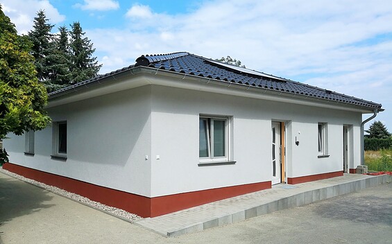 Exterior view of the holiday home reed flower, Foto: Marcus Heberle, Lizenz: Tourismusverband Lausitzer Seenland e. V.