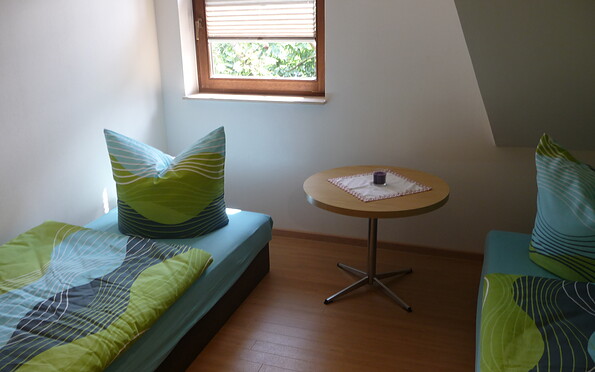 Twin bedroom, Foto: Ferienwohnung &quot;Im Seenland&quot;