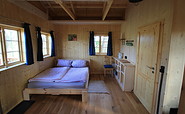 Jagdhütte Schlafbereich, Foto: Lisa Wurth, Lizenz: Baumhaushotel Uckermark