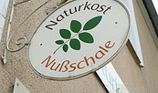 Naturkost Nussschale, Foto: Ilona Weisemann