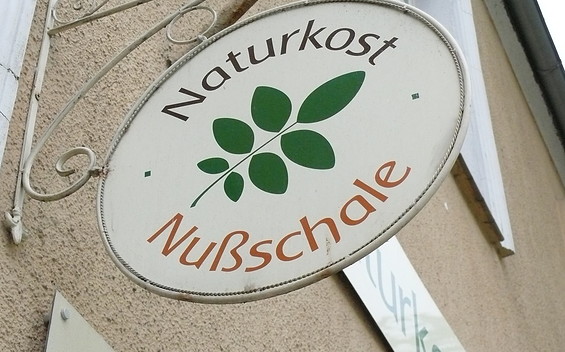 Naturkost Nussschale, Foto: Ilona Weisemann