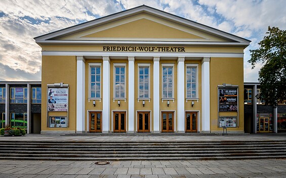 Friedrich-Wolf-Theater, Foto: Stadt Eisenhüttenstadt , Lizenz: Stadt Eisenhüttenstadt