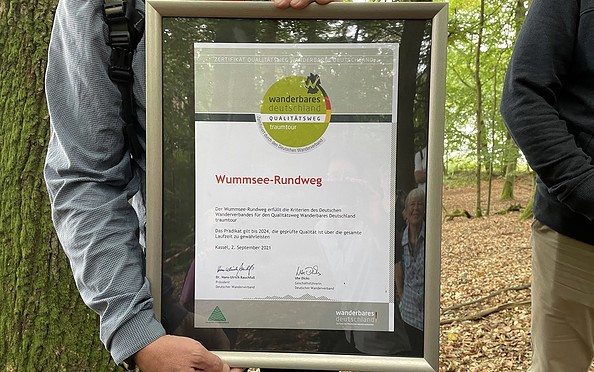 Zertifikat: Qualitätsgastgeber Wanderbares Deutschland, Foto: Itta Olaj, Lizenz: Tourismusverband Ruppiner Seenland e.V.