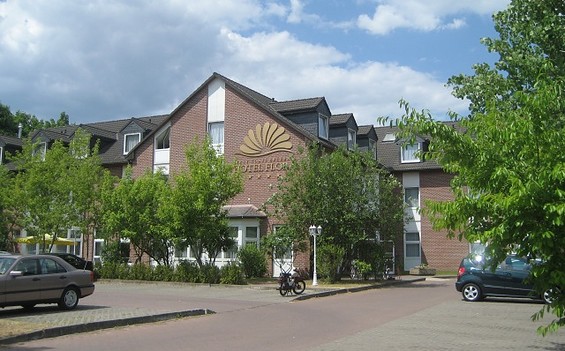 Hotel und Restaurant Flora, Außenansicht
