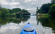 Paddeln unter der Mochowbrücke, Foto: Itta Olaj, Lizenz: TV Ruppiner Seenland