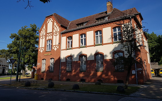 Former imperial postal centerRüdersdorf
