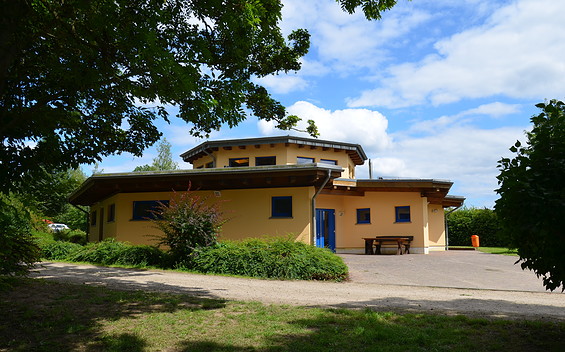 Mehrzweckgebäude Campingplatz, Foto: Peter Reiss, Lizenz: Stadt Brüssow