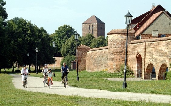 Historic Town Centres Cycle Routes - Route 3