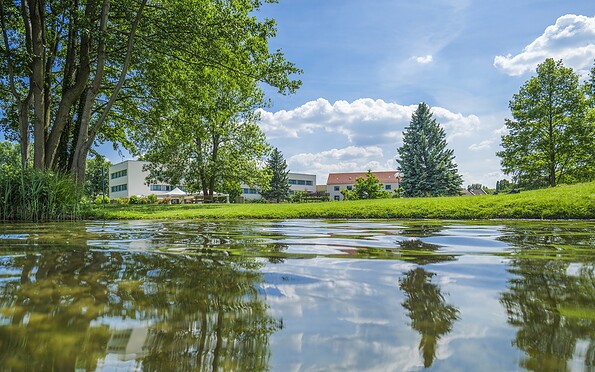 View from the lake, Foto: RedStone Hotels GmbH