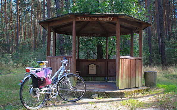 Schutzhütte am Mittelpunkt der ehemaligen DDR, Foto: Bansen/Wittig