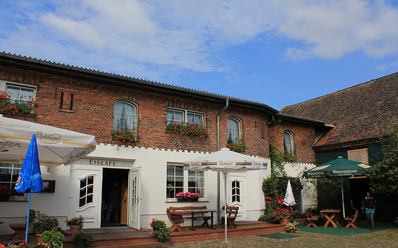 Blick auf den Hof vom Eiscafé Lehmann, Foto: Bansen/Wittig