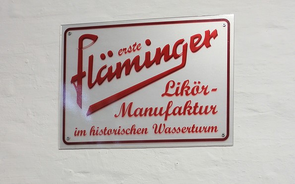Schild Fläminger Likörmanufaktur, Foto: Bansen/Wittig