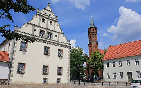 Niemegker Stadtensemble mit Backsteinkirche, Foto: Bansen/Wittig