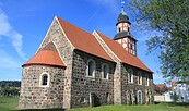 Feldsteinkirche Raben, Foto: Bansen/Wittig