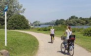 Radfahren im Park Babelsberg entlang der Havel  , Foto: Andre Stiebitz, Lizenz: © PMSG/SPSG