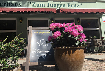 “Zum Jungen Fritz” Restaurant and Guest House