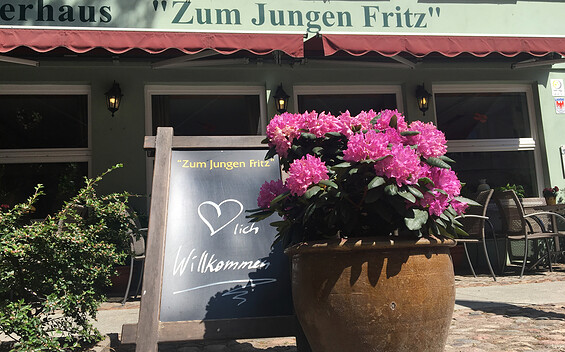 “Zum Jungen Fritz” Restaurant and Guest House